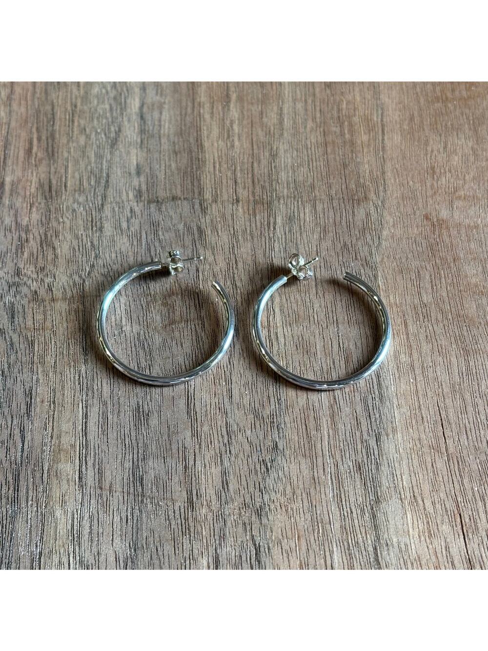 TIFFANY & CO Tube Hoop Earrings